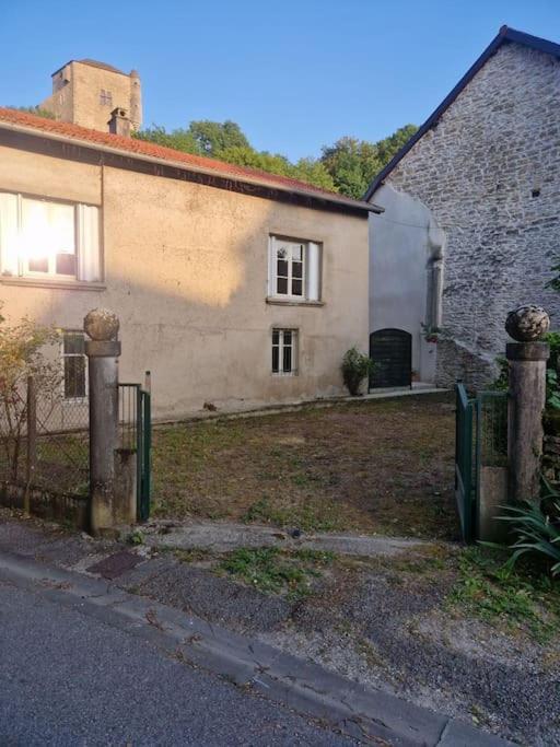 "La Tour", Logement Cosy, Au Calme Vertrieu Kültér fotó